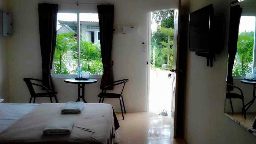 Krabi Ava Hill Hotel Exterior photo