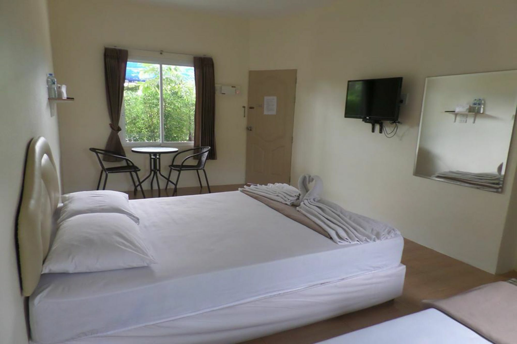 Krabi Ava Hill Hotel Exterior photo